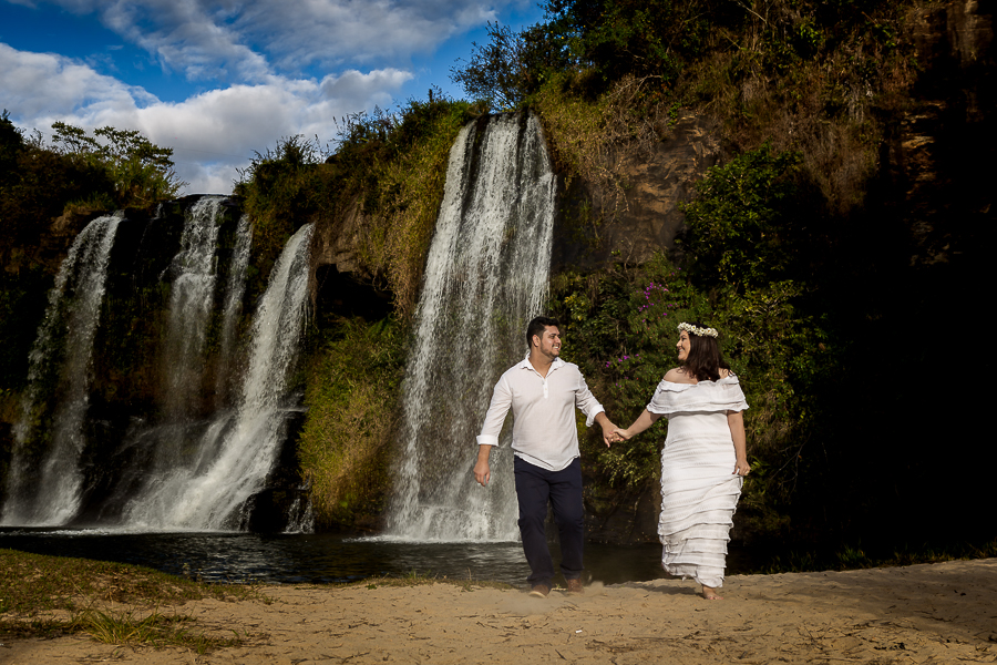 Carrancas - natureza - save the date - claudio - casamento - pré wedding - love - erika ribeiro - cachoeira