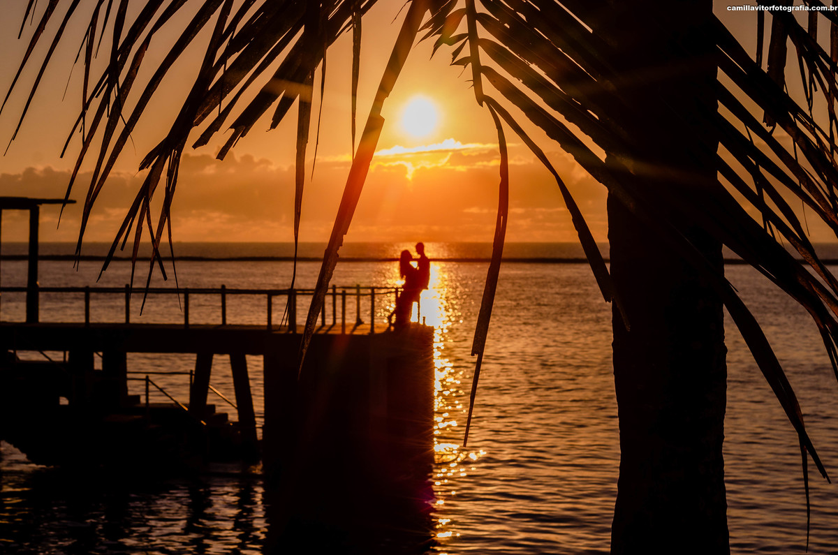 ensaio de casal no nascer do sol