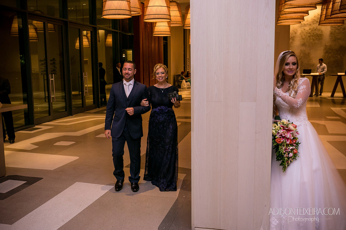 017-melhor-fotografo-de-casamento-do-rj-adilson-teixeira-casamento-leandro-priscila-totografo-rio-de-janeiro-casa-de-festas-colossos-barra-da-tijuca-foto-de-noiva-making-of-fotografo-petropolis