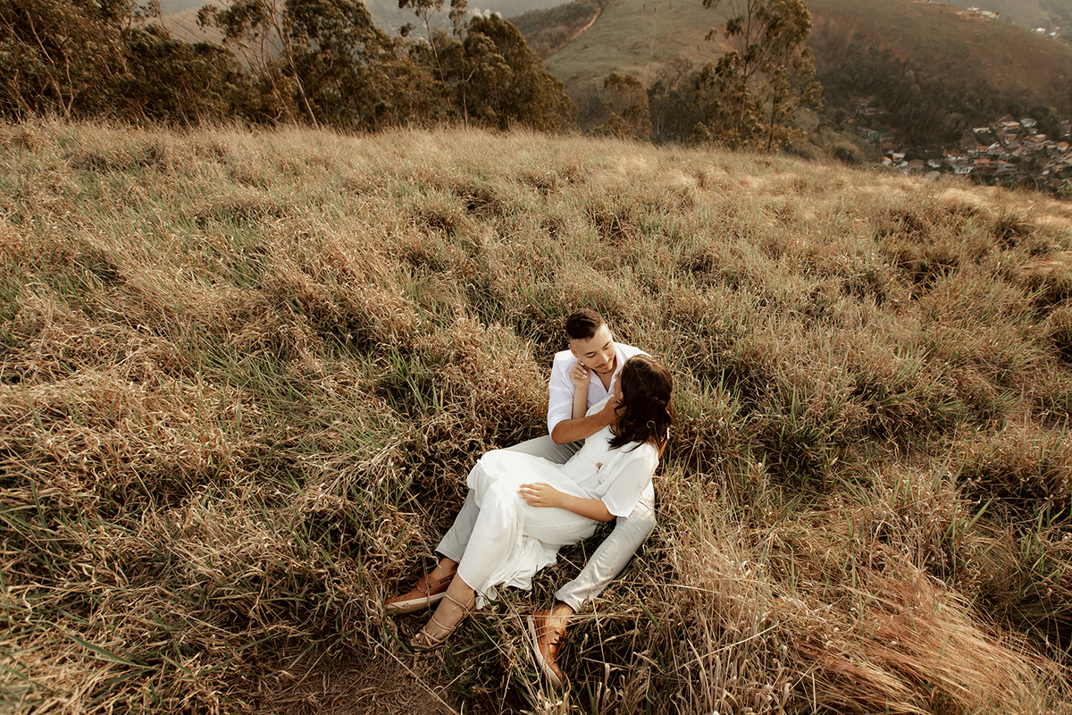 Ensaio-pre wedding-pre wedding no vale da lua com melhor Fotografo de Casamentos-RJ -Fotografo-Adilson-Teixeira-ensaio-grumari-Fotografo-RJ-melhor-Fotografo-de-Mage-Fotografo-petropolis