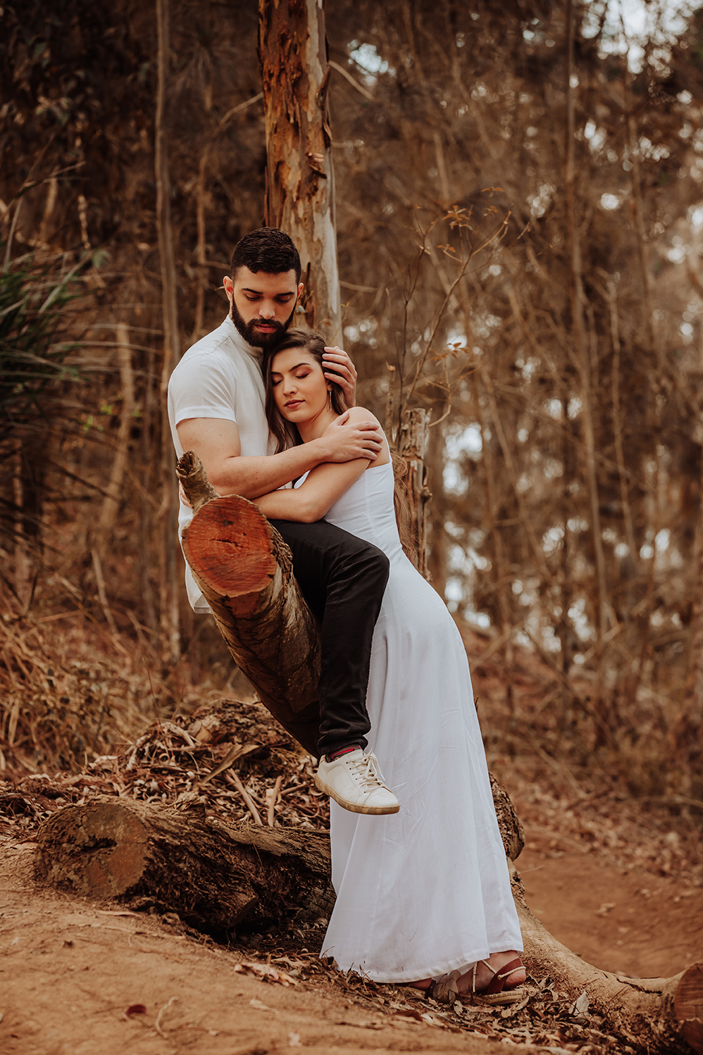 Ensaio-pre wedding-pre wedding no vale da lua com melhor Fotografo de Casamentos-RJ -Fotografo-Adilson-Teixeira-ensaio-grumari-Fotografo-RJ-melhor-Fotografo-de-Mage-Fotografo-petropolis