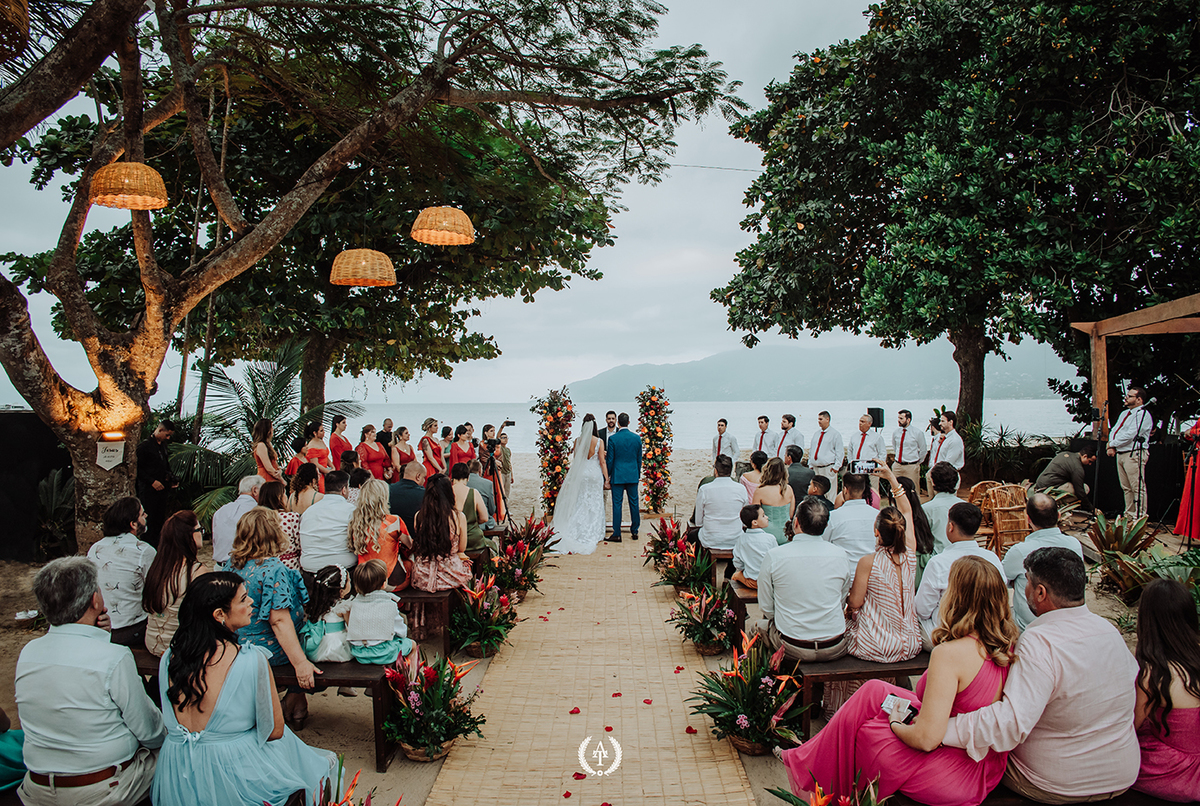 casamento em sp, makin of noiva, noivas do rj, noivas sp, casamento na praia, casamento em ilhabela, casamento em ilha bela, casamento na montanha, micro wedding, mini wedding, sitio sol da justica, adilson teixeira, casamentos