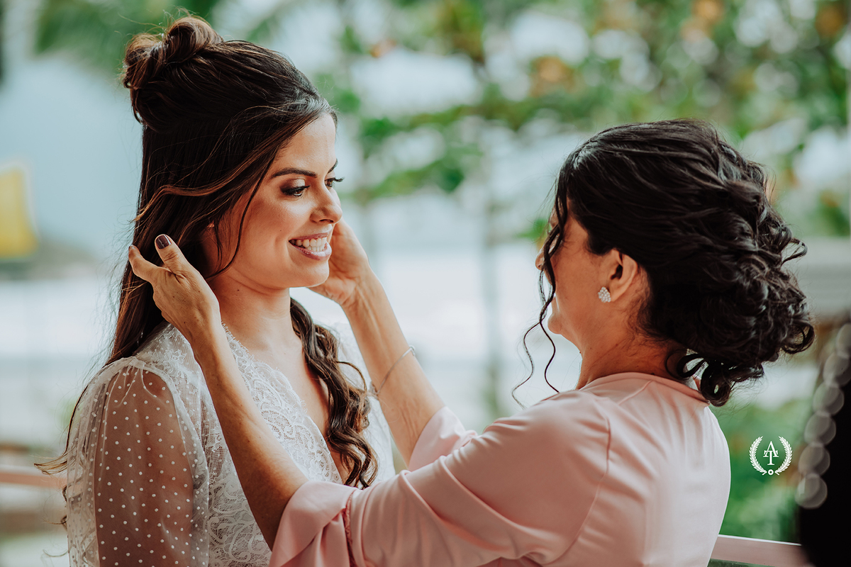casamento em sp, makin of noiva, noivas do rj, noivas sp, casamento na praia, casamento em ilhabela, casamento em ilha bela, casamento na montanha, micro wedding, mini wedding, sitio sol da justica, adilson teixeira, casamentos