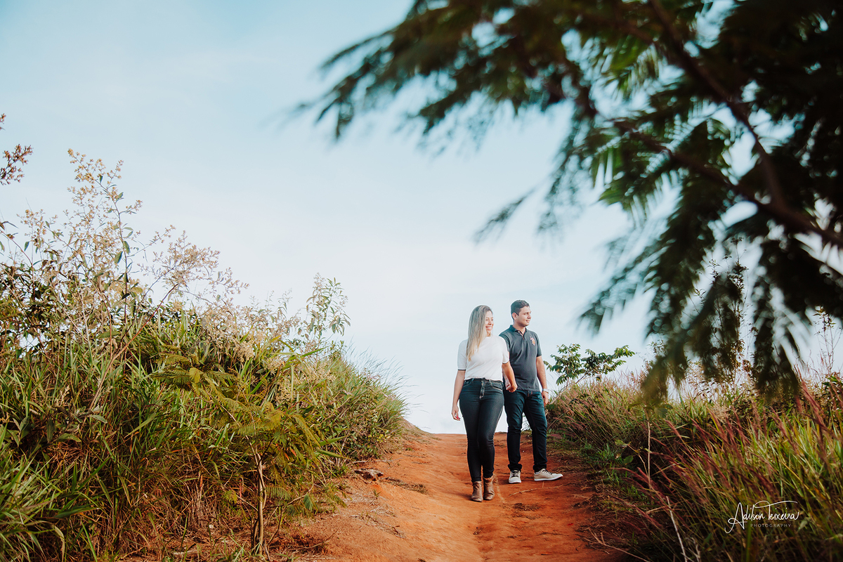 Ensaio-pre wedding-na Pedra da Tartaruga-Teresopolis- com Tayna e Mike com melhor Fotografo de Casamentos do RJ -Fotografo-Adilson-Teixeira-Fotografo-RJ-Fotografo-Petropolis-Fotografo-Magé-RJ