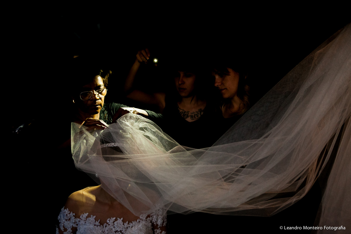 Destination Wedding. Casamento realizado no hotel e Pousada Suryapan, em Campos do Jordão - SP. Casamento no campo.