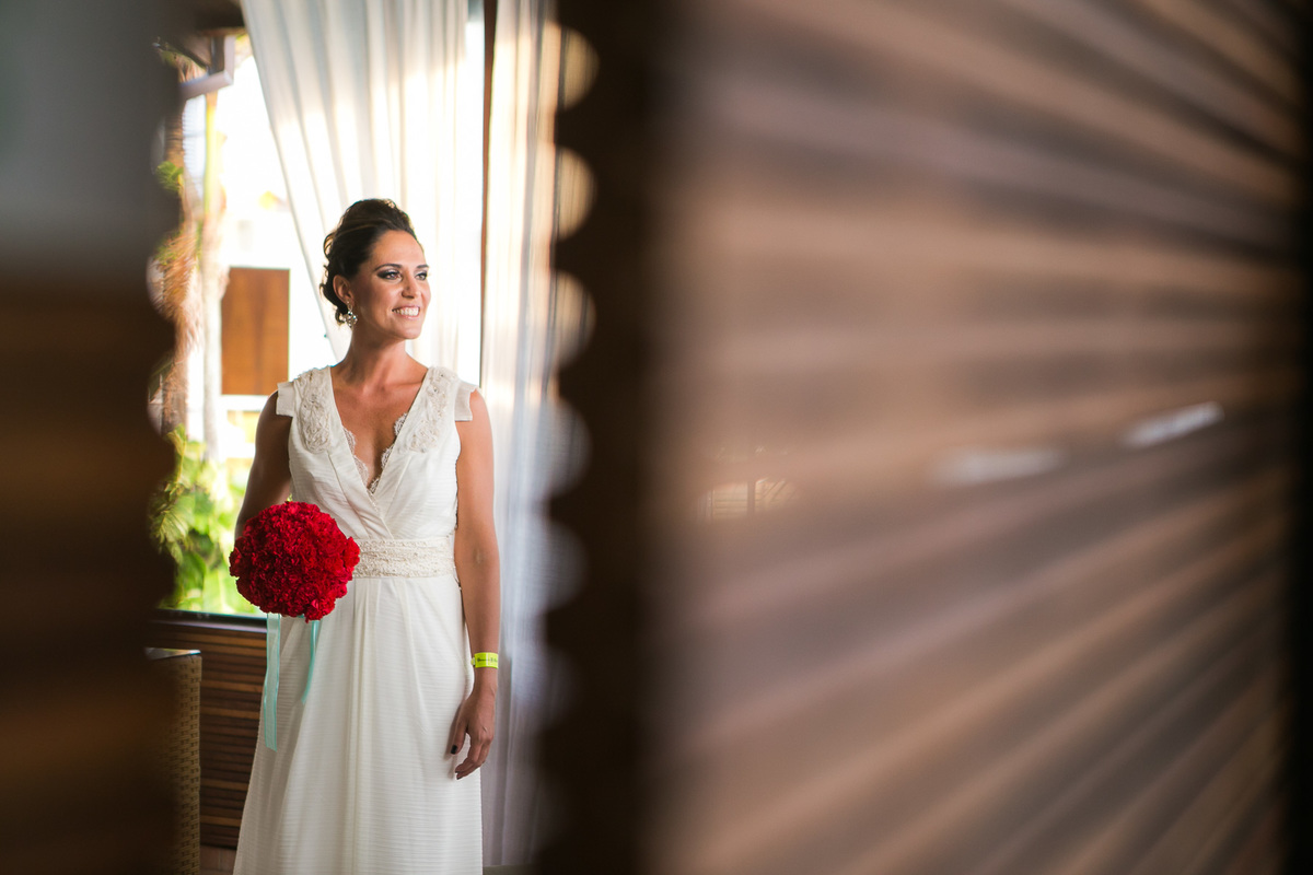 Destination Wedding. Casamento realizado no hotel coconuts, em São Sebastião - SP. Casamento na praia.