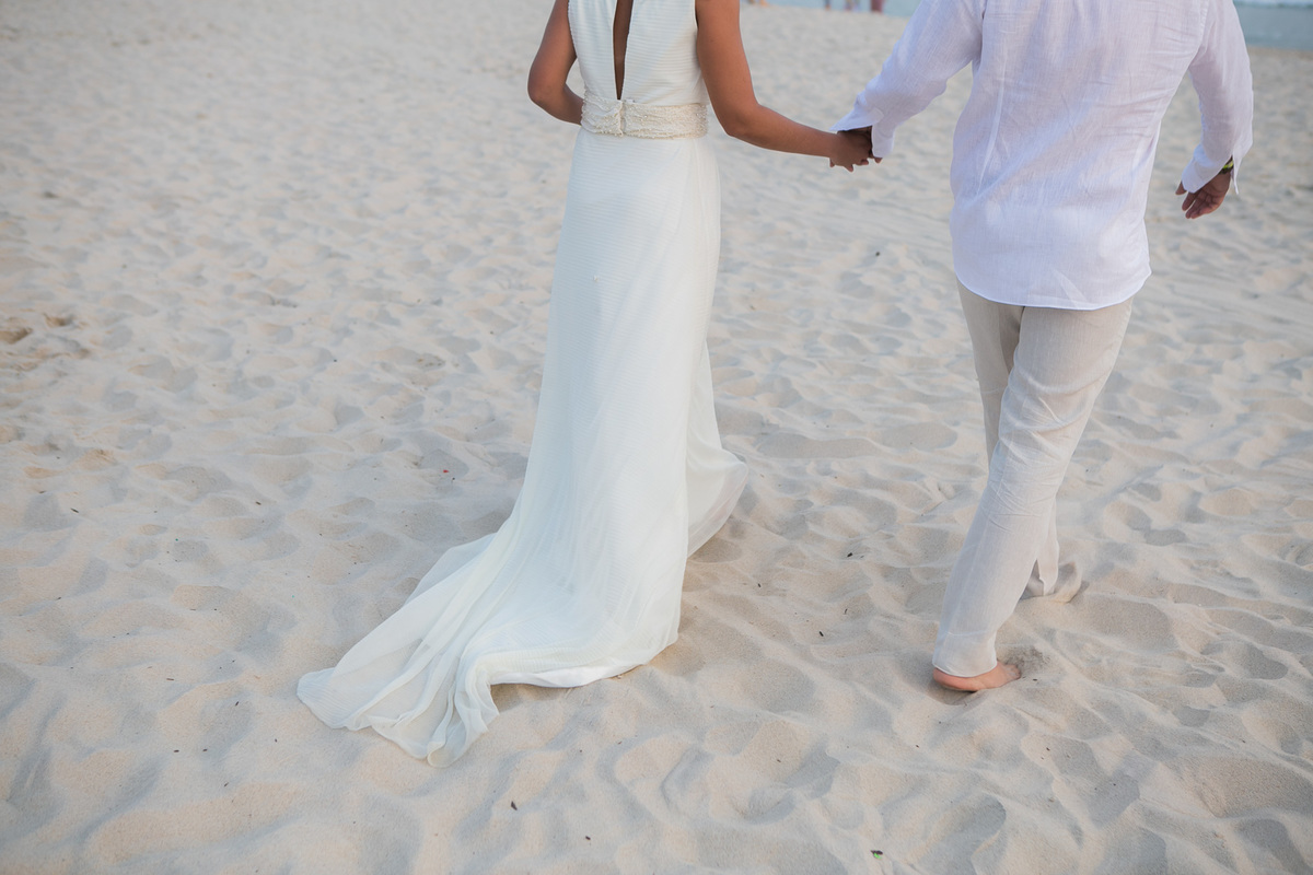 Destination Wedding. Casamento realizado no hotel coconuts, em São Sebastião - SP. Casamento na praia.