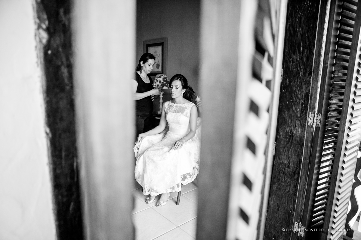 Destination Wedding. Casamento realizado no Maresiras hotel, em São Sebastião - SP. Casamento na praia.