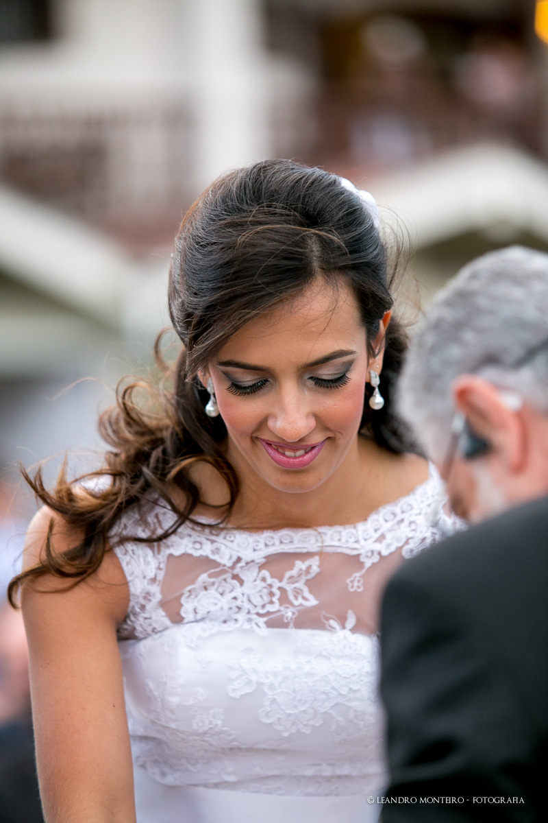 Destination Wedding. Casamento realizado no Maresiras hotel, em São Sebastião - SP. Casamento na praia.