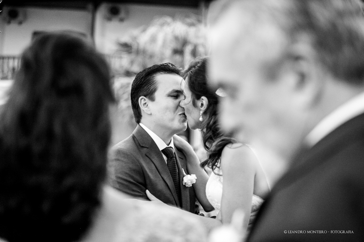 Destination Wedding. Casamento realizado no Maresiras hotel, em São Sebastião - SP. Casamento na praia.