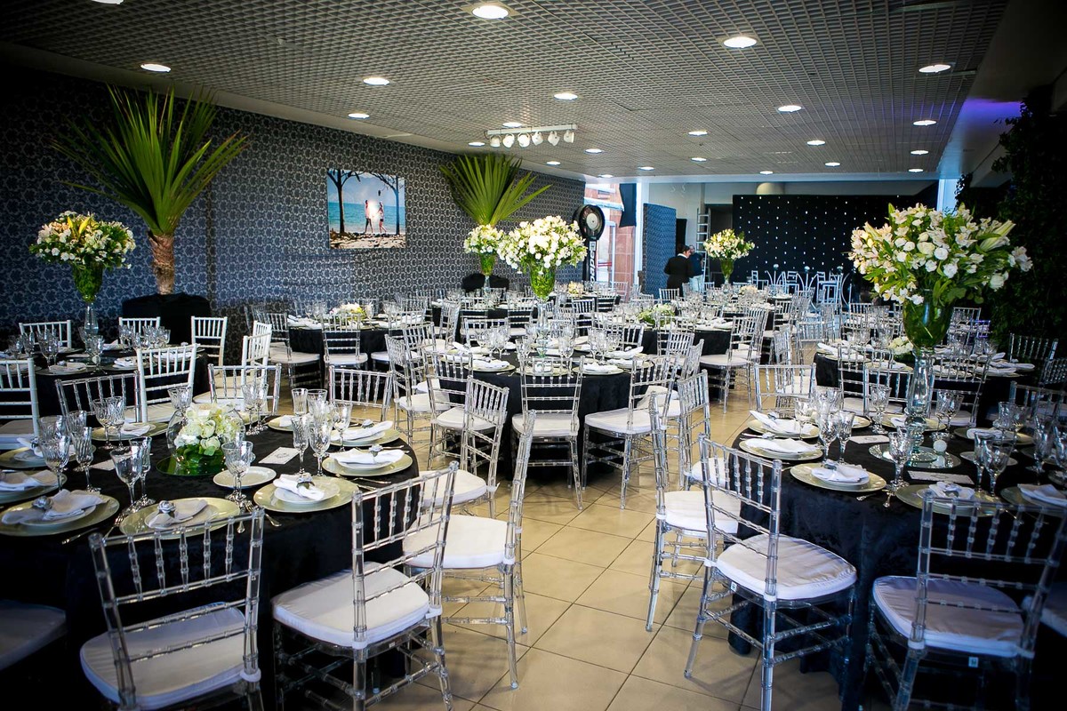 Casamento na Univap, animado pelo cantor Frejat.