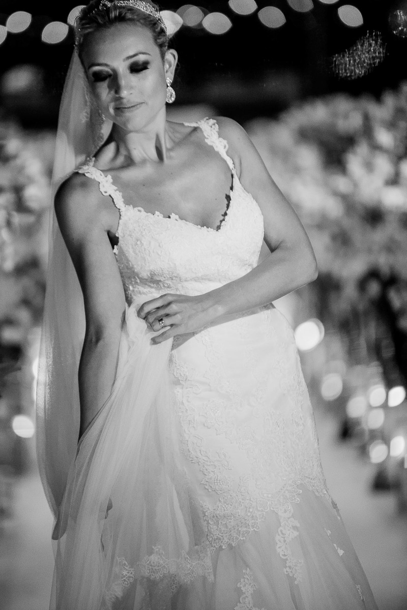 Casamento na Univap, animado pelo cantor Frejat.