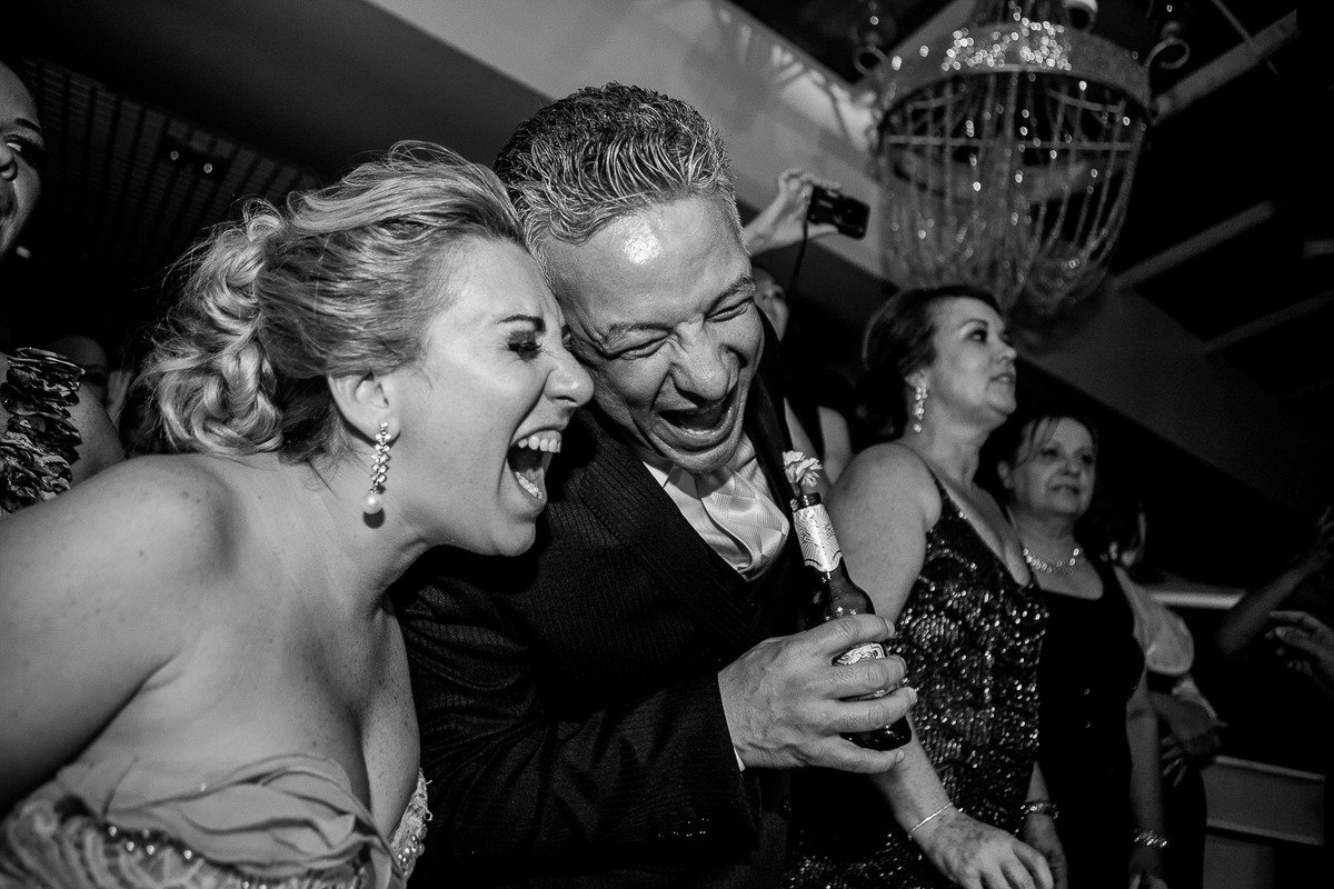 Casamento na Univap, animado pelo cantor Frejat.