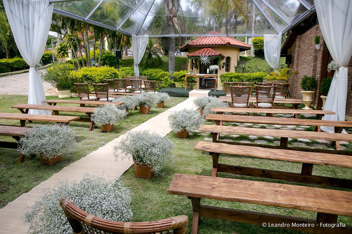Casamento no campo, realizado na chacara Nossa Senhora Aparecida, na cidade de Paraibuna.