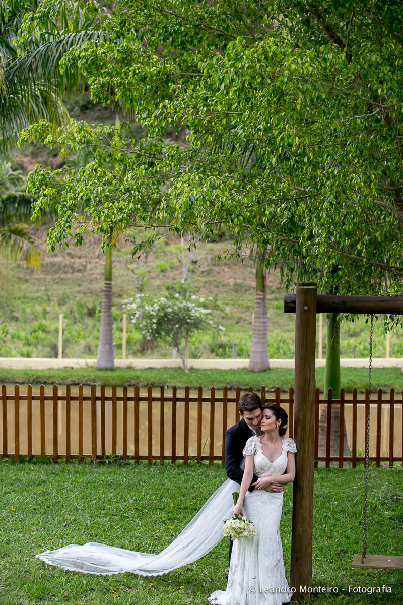 Casamento no campo, realizado na chacara Nossa Senhora Aparecida, na cidade de Paraibuna.