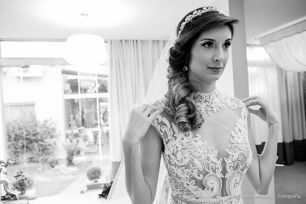 Fotos de um lindo casamento realizado na cidade de Jacarei, no Bonanza Rural Center.