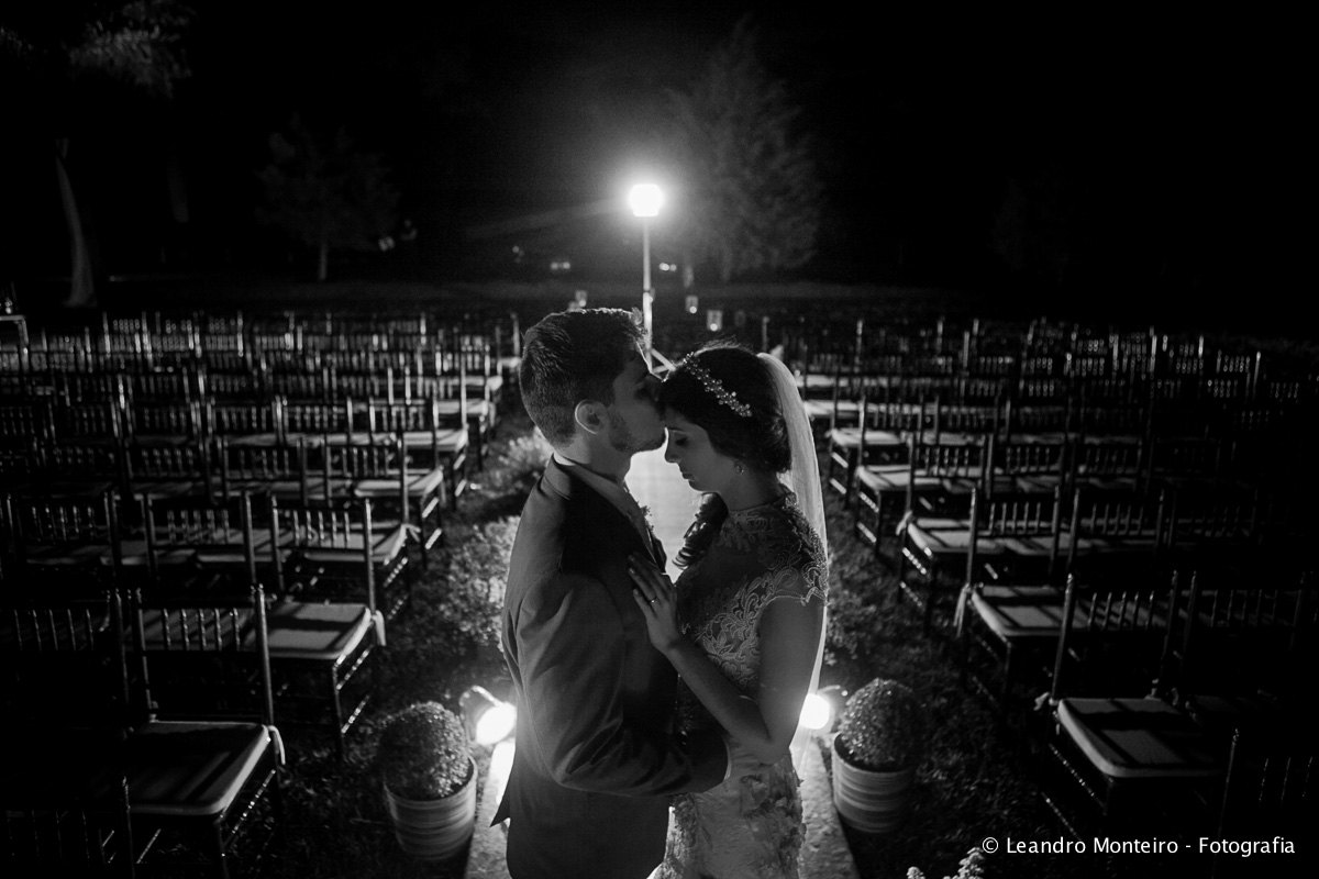 Fotos de um lindo casamento realizado na cidade de Jacarei, no Bonanza Rural Center.
