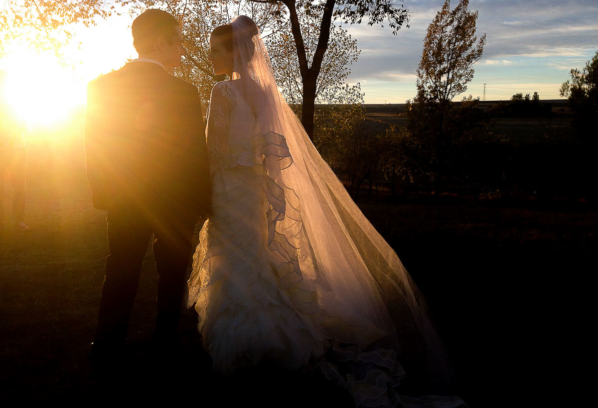 Trash the Dress realizado nas cidades de Avila e Segóvia, Espanha, Europa.
