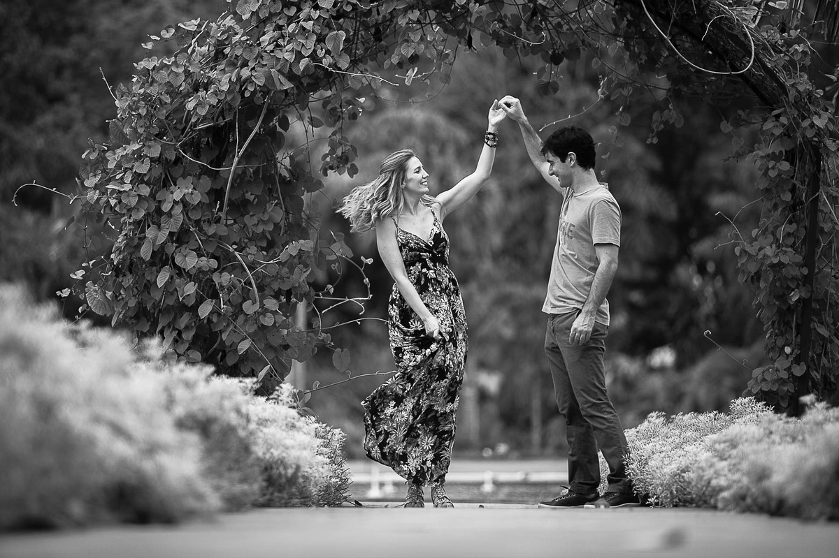 Ensaio de pre casamento realizado em Nova Odessa, no Jardim Botanivo Plantarum.