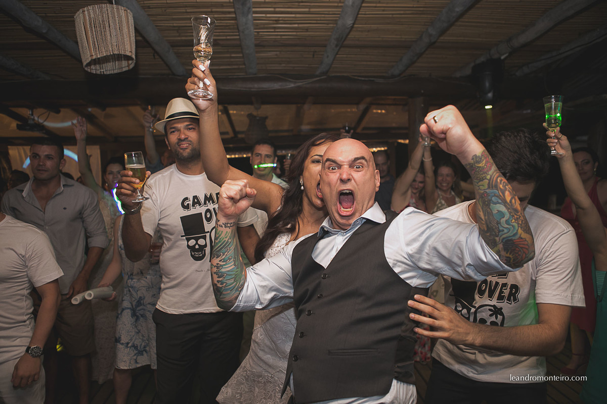 casamento-praia-barracuda-toque-toque-dani-marcio