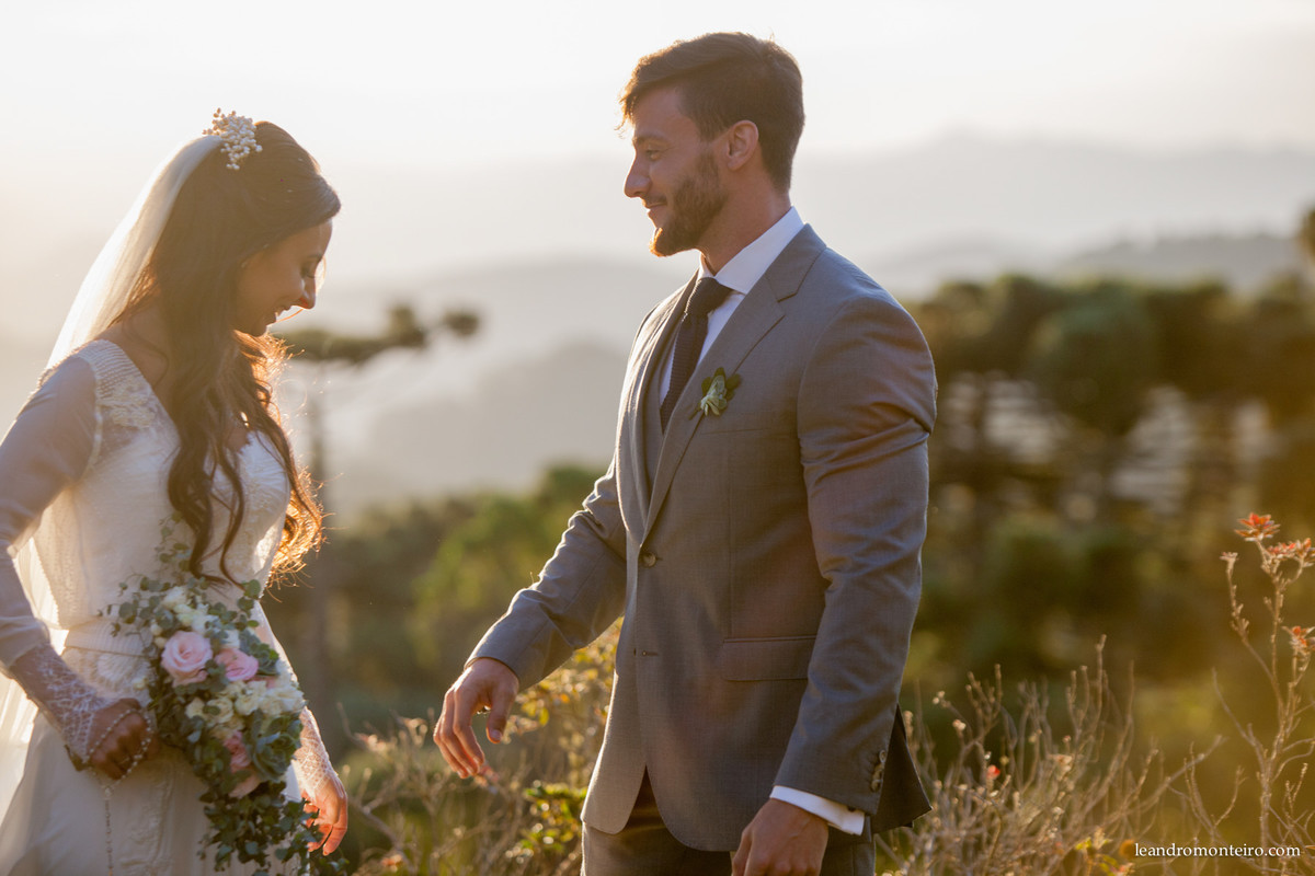 cerimonia de casamento nas montanhascerimonia de casamento nas montanhas