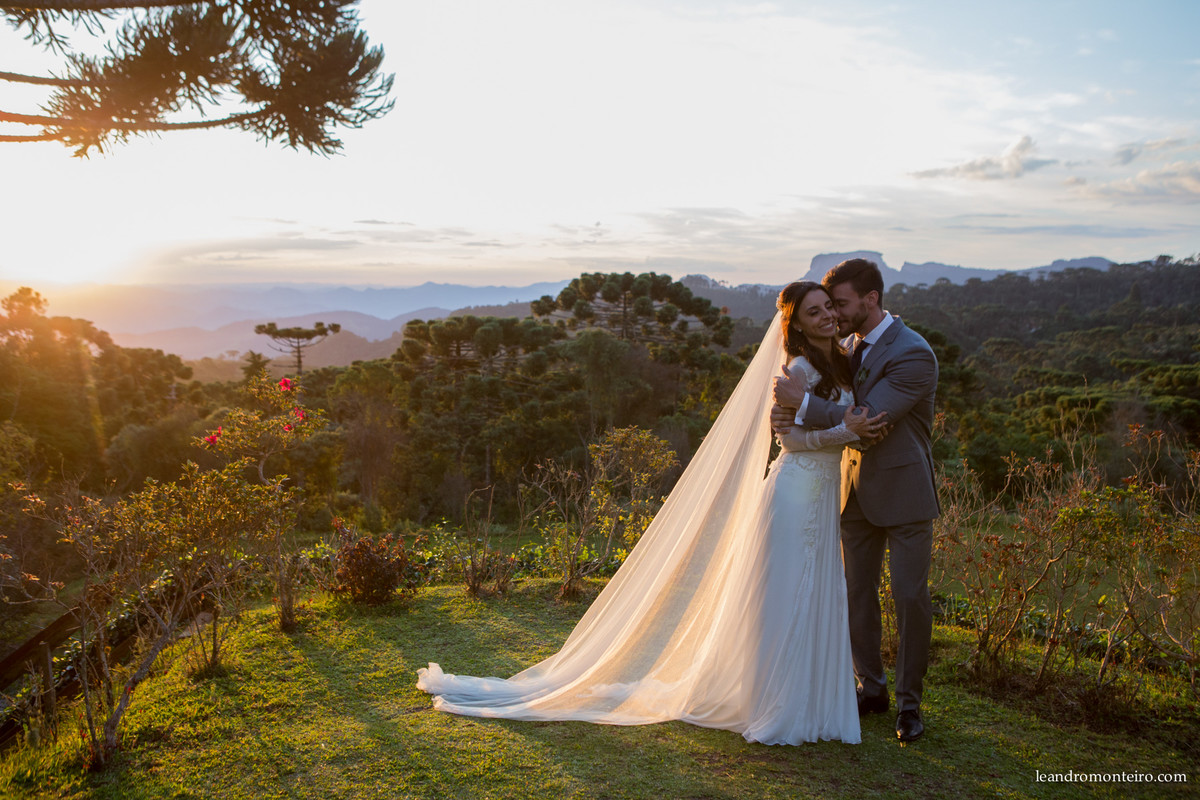 vestido de noiva nas montanhas