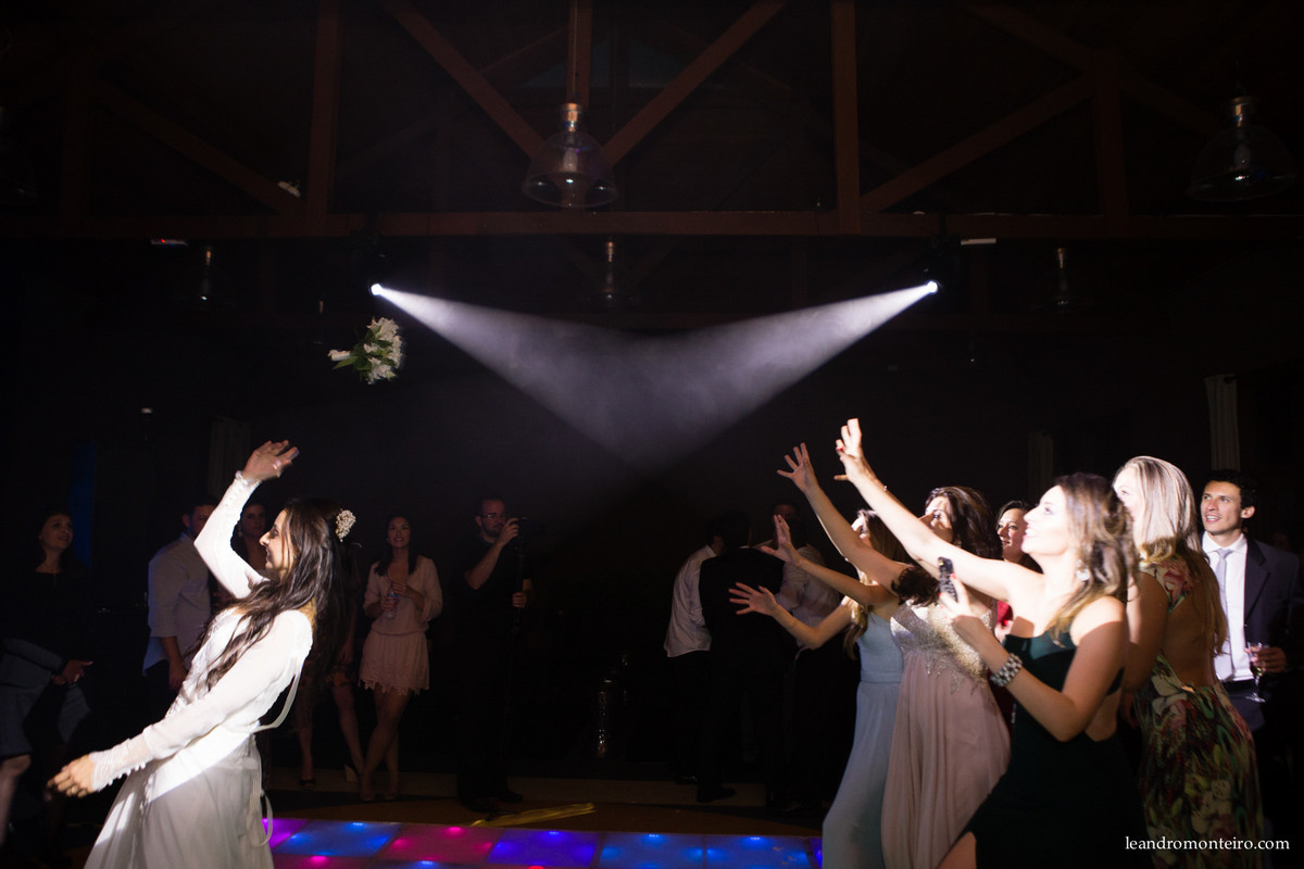 festa de casamento nas montanhas