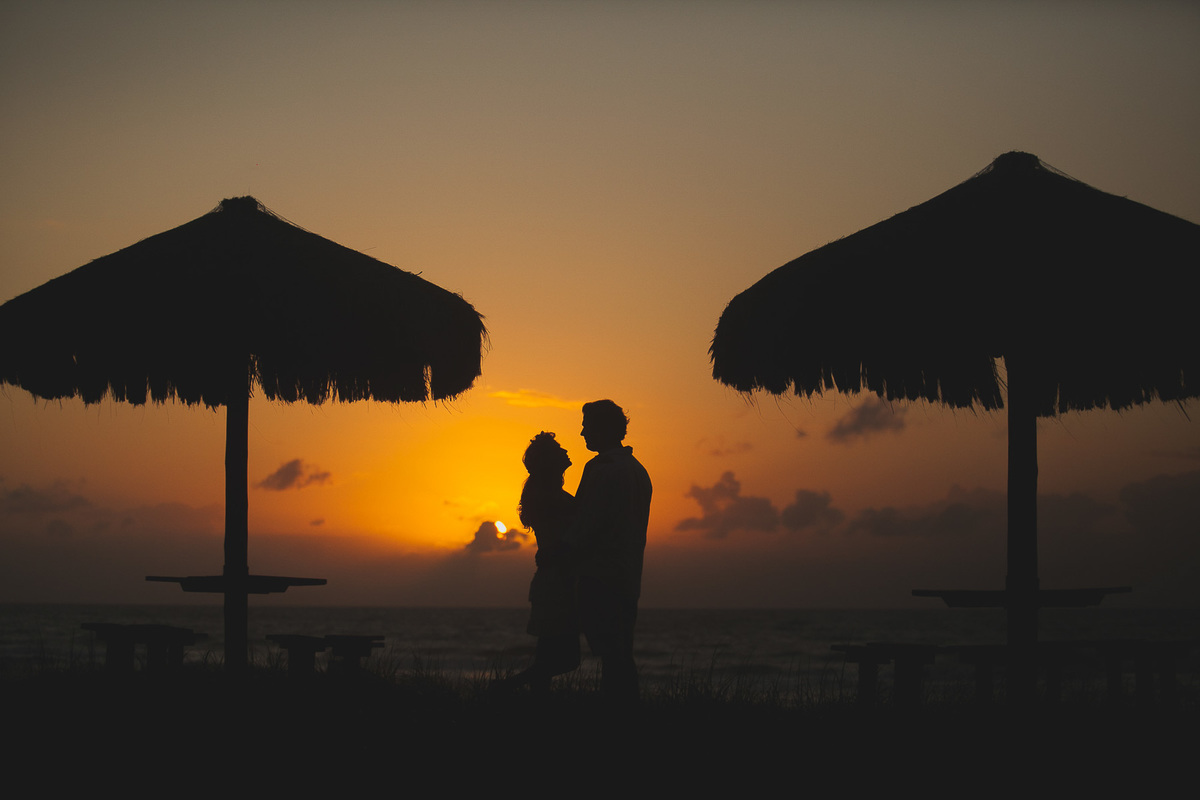 Ensaio de pre casamento realizado em Salvador, Praia do Forte, Bahia.