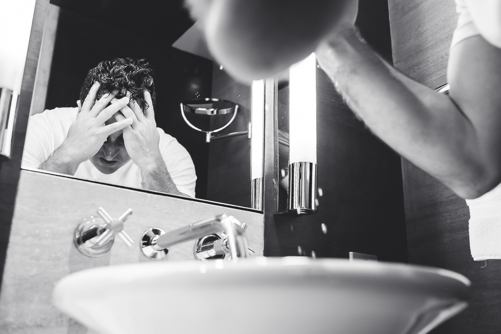 Making of de noivo no hotel Grand Hyatt São Paulo para casamento no espaço Villa Bisutti