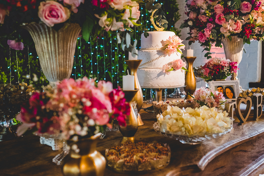 decoração de casamento rústica e bolo de casamento 