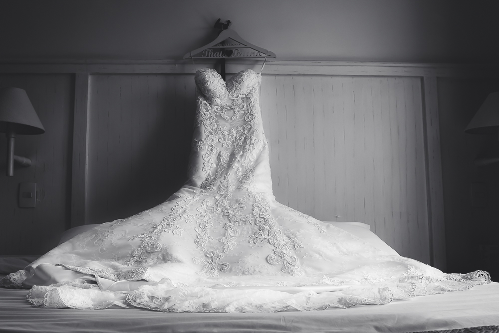 vestido de noiva para casamento de dia no espaço quinta das bromélias