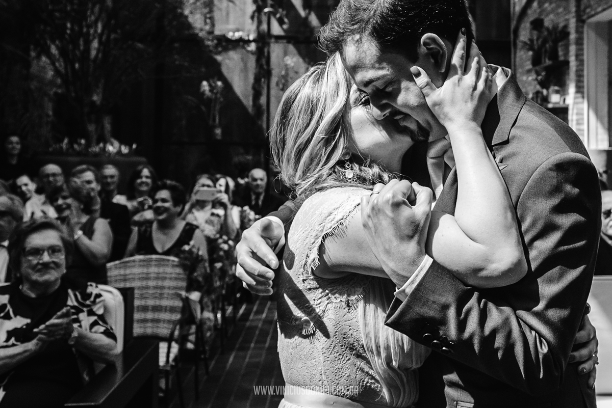 cerimônia de casamento durante o dia no restaurante Cantaloup por Vincius Donha fotografia, fotógrafo de casamento 