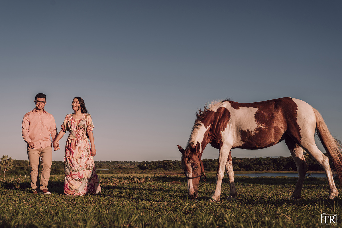 Sessao de fotos pre wedding fazenda terra do sol - Raquel e Tiago