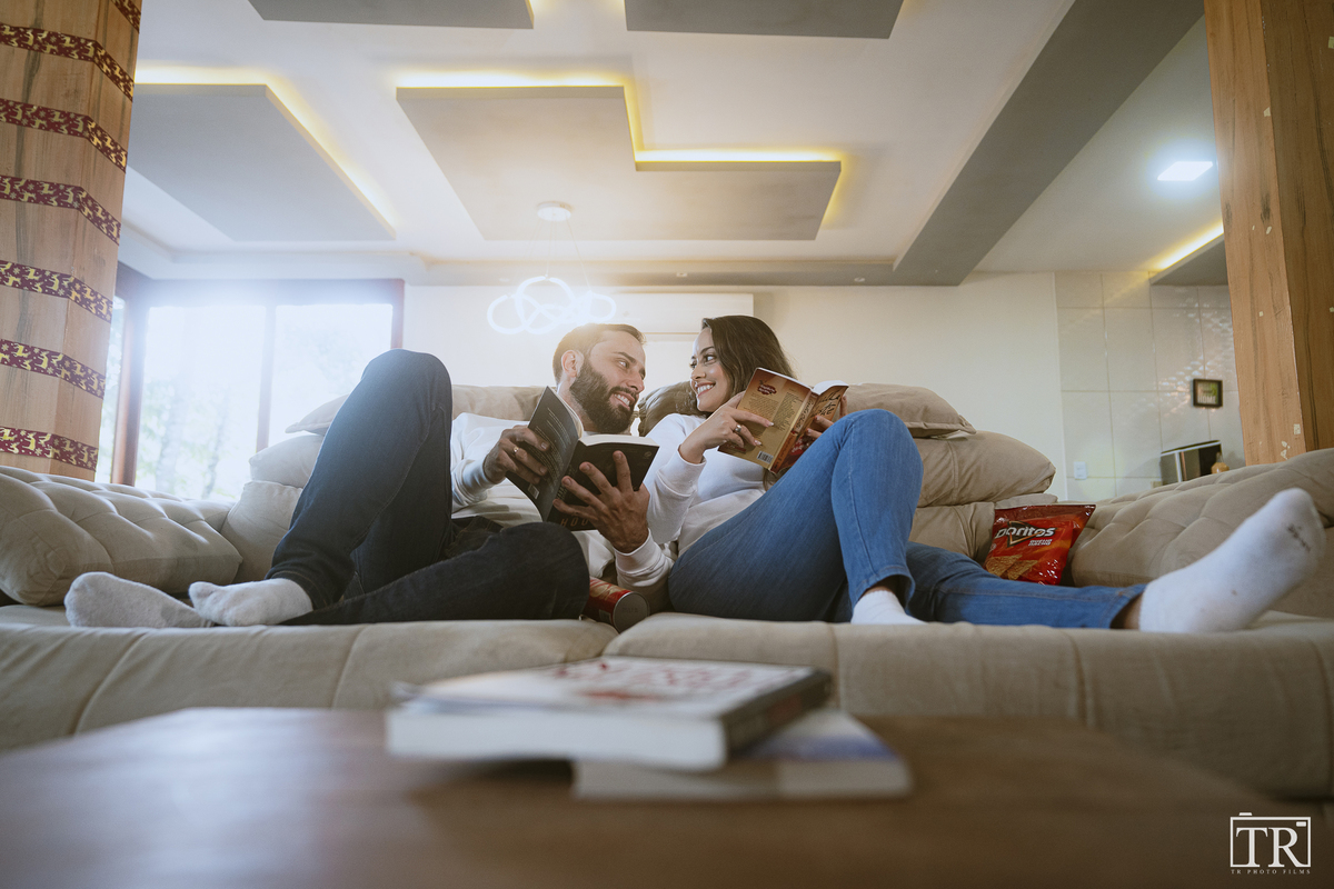 Sessão de Fotos Pré Wedding Home Session em Guamiranga CE | Camila + Emídio