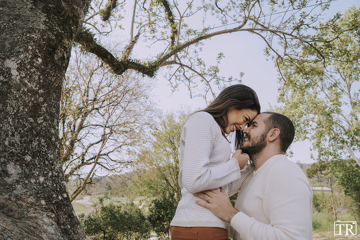 Sessão Fotográfica Gramado RS Caminhos de Pedra - Karine e Tiago