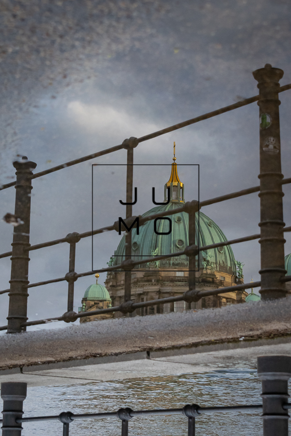 Reflejo del Berliner Dom