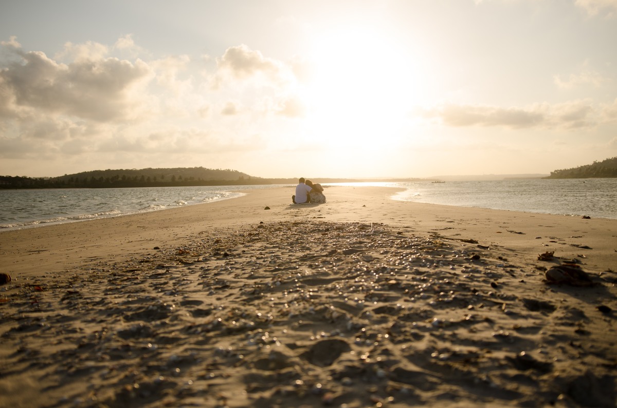 ensaio fotografico na coroa do aviao itamaraca-ensaio casal recife-fotografa em recife-isabela lucena fotografia