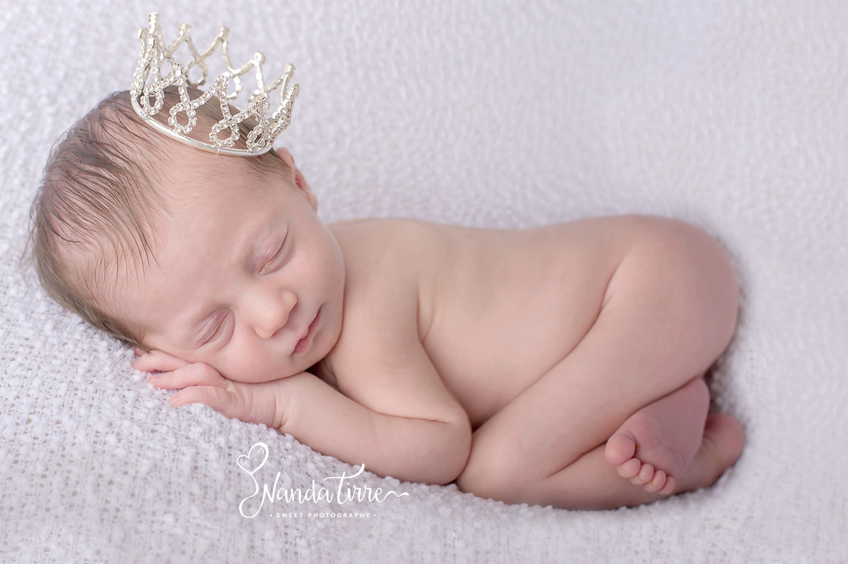 newborn-recem-nascido-bebê-baby-fotografia-fotógrafo-foto-book-ensaio-fotográfico-estúdio-nanda-tirre-photo-maternidade-perinatal-cssj-mãe-pai-grávida-gravidez-gestante-gestação-rio-de-janeiro-rj-parto-amamentação-photography-photographer-RJ-recém-nascido