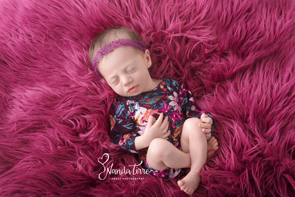 newborn-recem-nascido-bebê-baby-fotografia-fotógrafo-foto-book-ensaio-fotográfico-estúdio-nanda-tirre-photo-maternidade-perinatal-cssj-mãe-pai-grávida-gravidez-gestante-gestação-rio-de-janeiro-rj-parto-amamentação-photography-photographer-RJ-recém-nascido