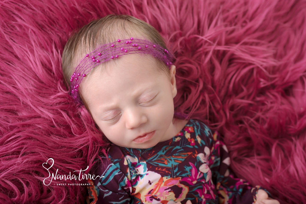 newborn-recem-nascido-bebê-baby-fotografia-fotógrafo-foto-book-ensaio-fotográfico-estúdio-nanda-tirre-photo-maternidade-perinatal-cssj-mãe-pai-grávida-gravidez-gestante-gestação-rio-de-janeiro-rj-parto-amamentação-photography-photographer-RJ-recém-nascido