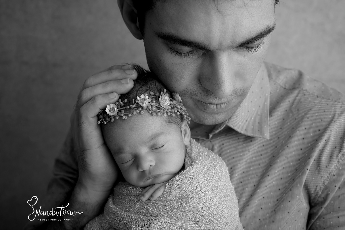 newborn-recem-nascido-bebê-baby-fotografia-fotógrafo-foto-book-ensaio-fotográfico-estúdio-nanda-tirre-photo-maternidade-perinatal-cssj-mãe-pai-grávida-gravidez-gestante-gestação-rio-de-janeiro-rj-parto-amamentação-photography-photographer-RJ-recém-nascido