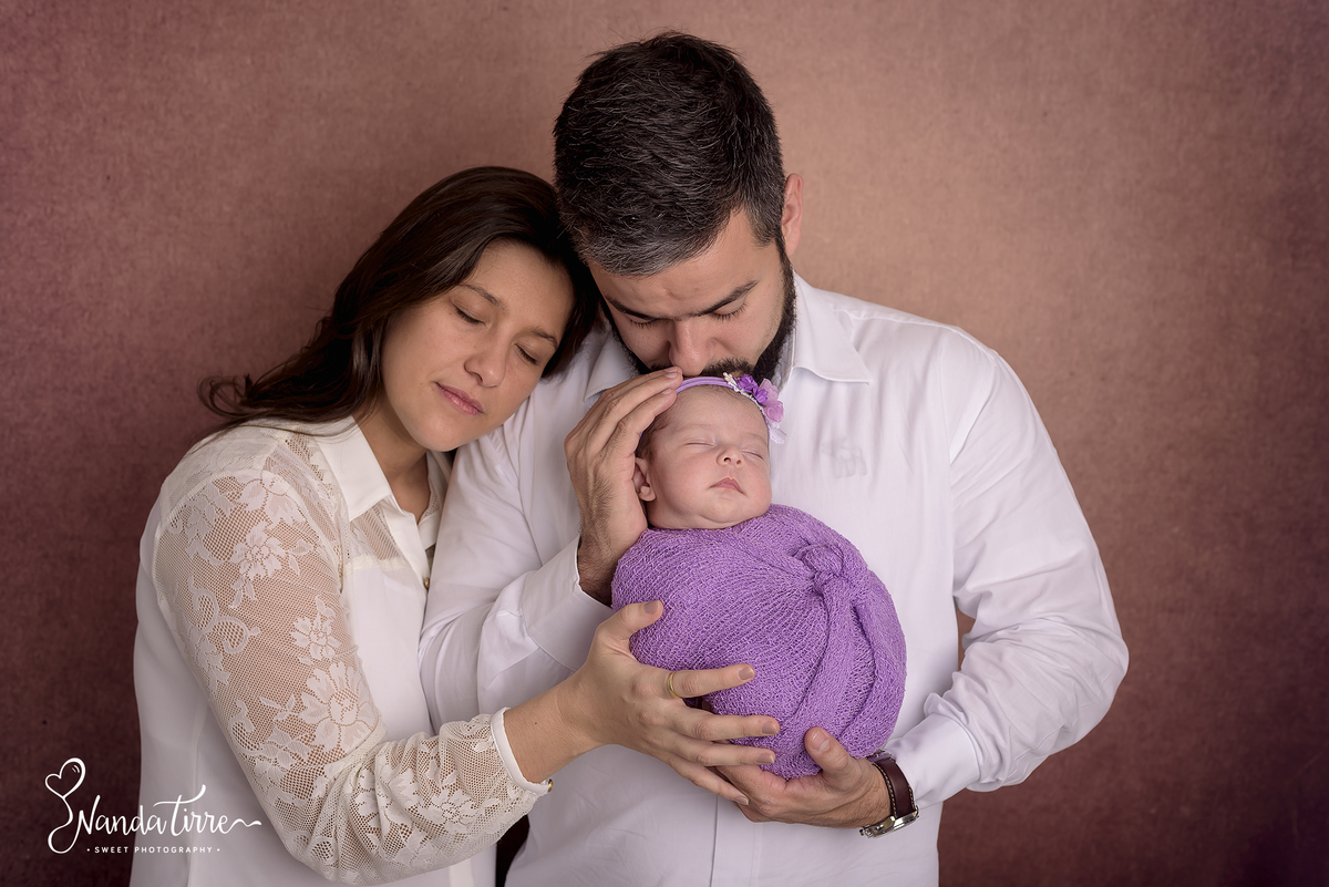 newborn-recem-nascido-bebê-baby-fotografia-fotógrafo-foto-book-ensaio-fotográfico-estúdio-nanda-tirre-photo-maternidade-perinatal-cssj-mãe-pai-grávida-gravidez-gestante-gestação-rio-de-janeiro-rj-parto-amamentação-photography-photographer-RJ-recém-nascido