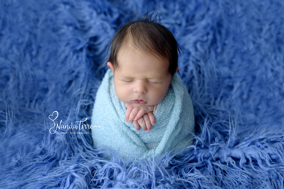 newborn-bebê-baby-fotografia-fotógrafo-foto-book-ensaio-fotográfico-estúdio-nanda-tirre-photo-maternidade-perinatal-cssj-mãe-pai-grávida-gravidez-gestante-gestação-rio-de-janeiro-rj-parto-amamentação-photography-photographer-RJ-recém-nascido-rio-recem