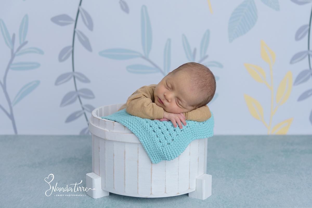 newborn-bebê-baby-fotografia-fotógrafo-foto-book-ensaio-fotográfico-estúdio-nanda-tirre-photo-maternidade-perinatal-cssj-mãe-pai-grávida-gravidez-gestante-gestação-rio-de-janeiro-rj-parto-amamentação-photography-photographer-RJ-recém-nascido-rio-recem