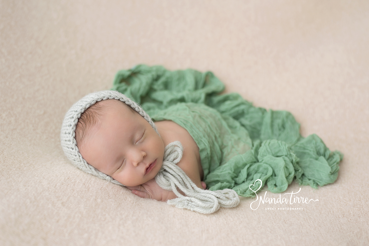 newborn-bebê-baby-fotografia-fotógrafo-book-ensaio-fotográfico-estúdio-nanda-tirre-photo-maternidade-perinatal-cssj-mãe-pai-grávida-gravidez-gestante-gestação-rio-de-janeiro-rj-parto-amamentação-photography-photographer-RJ-recém-nascido-isabela-freitas