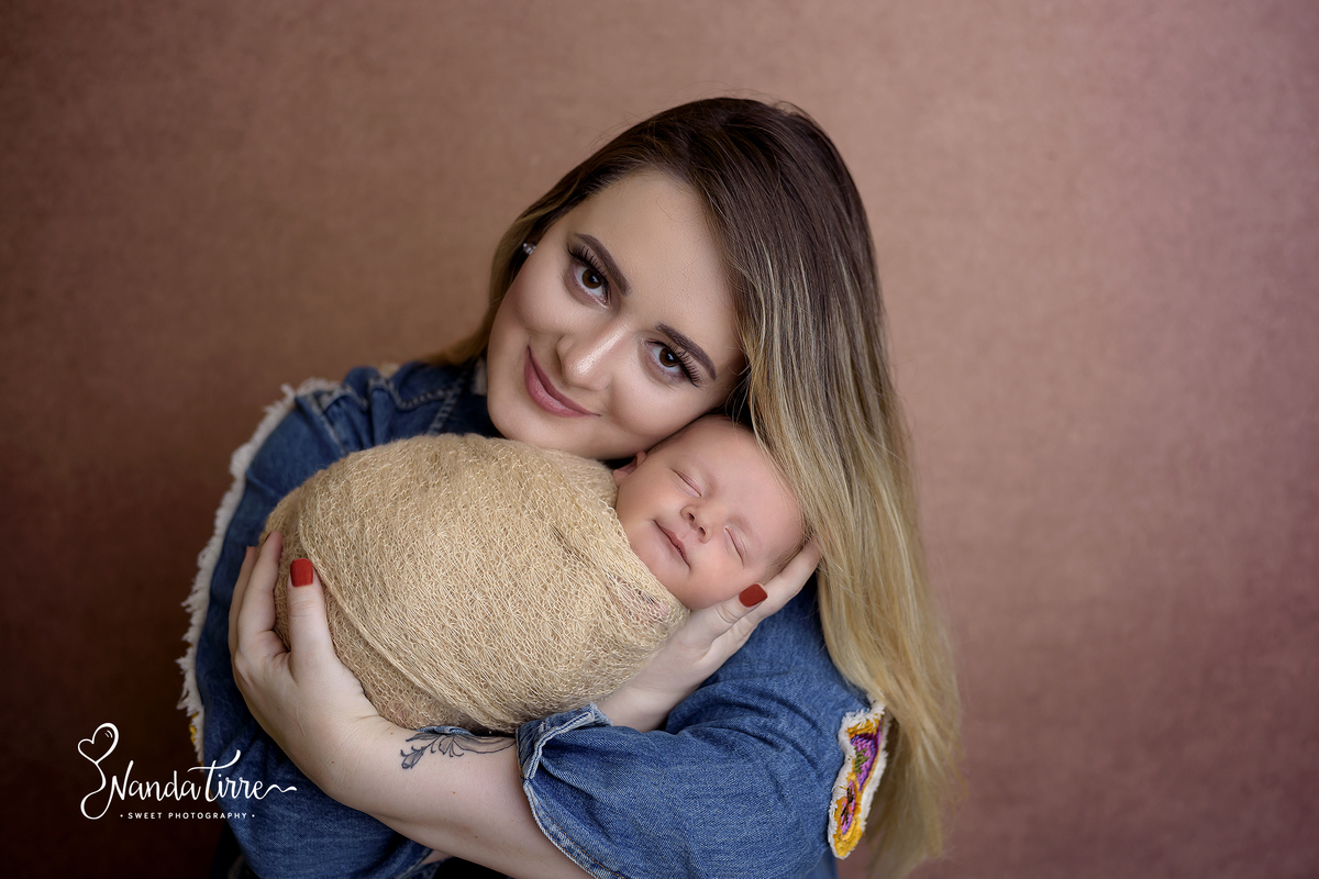 newborn-bebê-baby-fotografia-fotógrafo-book-ensaio-fotográfico-estúdio-nanda-tirre-photo-maternidade-perinatal-cssj-mãe-pai-grávida-gravidez-gestante-gestação-rio-de-janeiro-rj-parto-amamentação-photography-photographer-RJ-recém-nascido-isabela-freitas