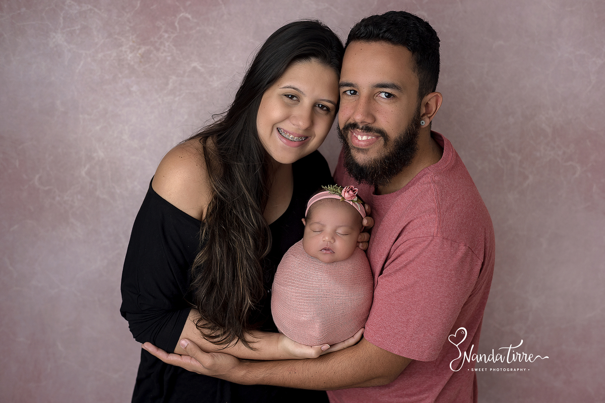 newborn-bebê-baby-fotografia-fotógrafo-foto-book-ensaio-fotográfico-estúdio-nanda-tirre-photo-maternidade-perinatal-cssj-mãe-pai-grávida-gravidez-gestante-gestação-rio-de-janeiro-rj-parto-amamentação-photography-photographer-RJ-recém-nascido-rio-recem