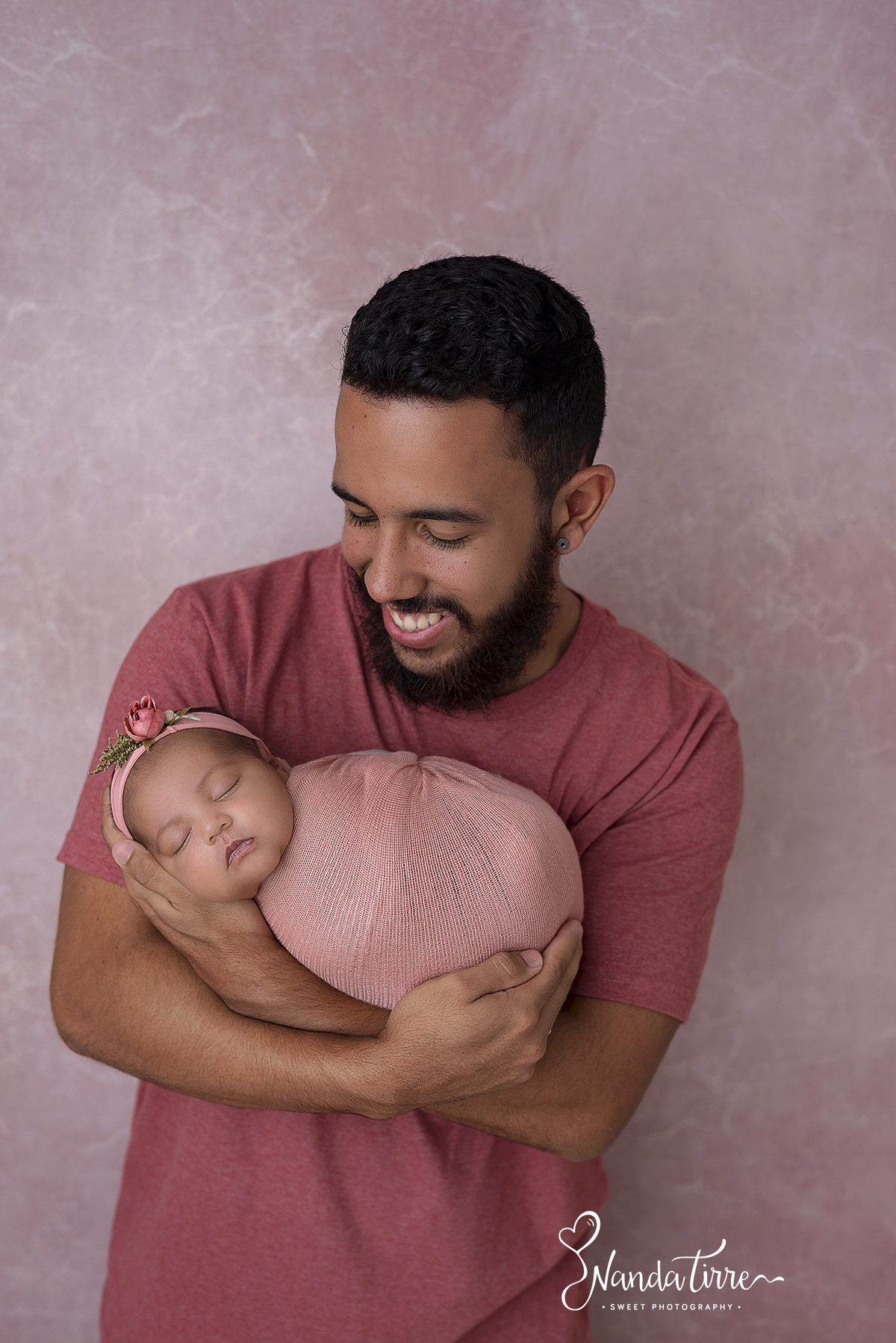 newborn-bebê-baby-fotografia-fotógrafo-foto-book-ensaio-fotográfico-estúdio-nanda-tirre-photo-maternidade-perinatal-cssj-mãe-pai-grávida-gravidez-gestante-gestação-rio-de-janeiro-rj-parto-amamentação-photography-photographer-RJ-recém-nascido-rio-recem