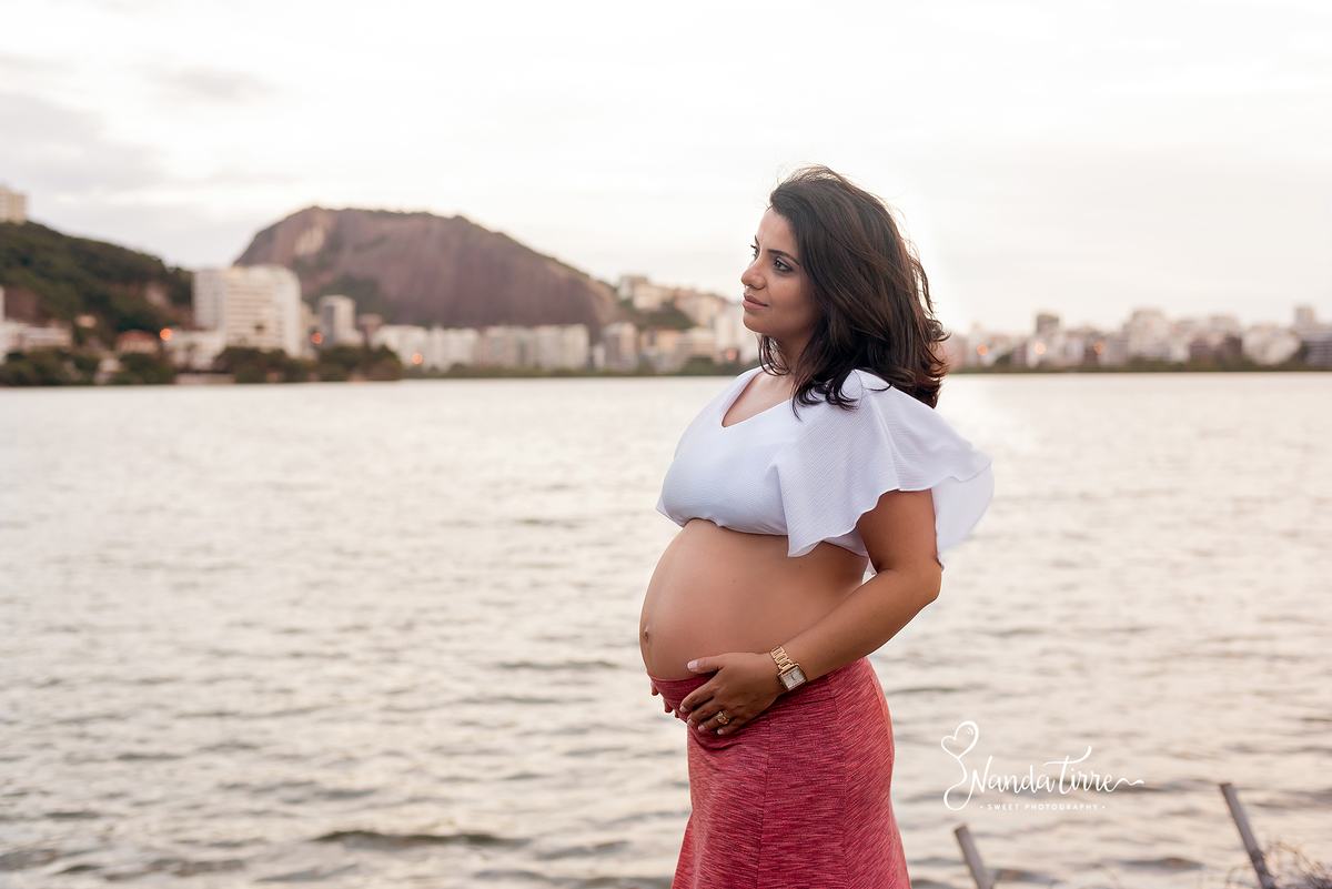 gravida-bebê-baby-fotografia-fotógrafo-foto-book-ensaio-fotográfico-estúdio-nanda-tirre-photo-maternidade-perinatal-cssj-mãe-pai-gravidez-gestante-gestação-rio-de-janeiro-rj-parto-amamentação-photography-photographer-RJ-newborn-recém-nascido