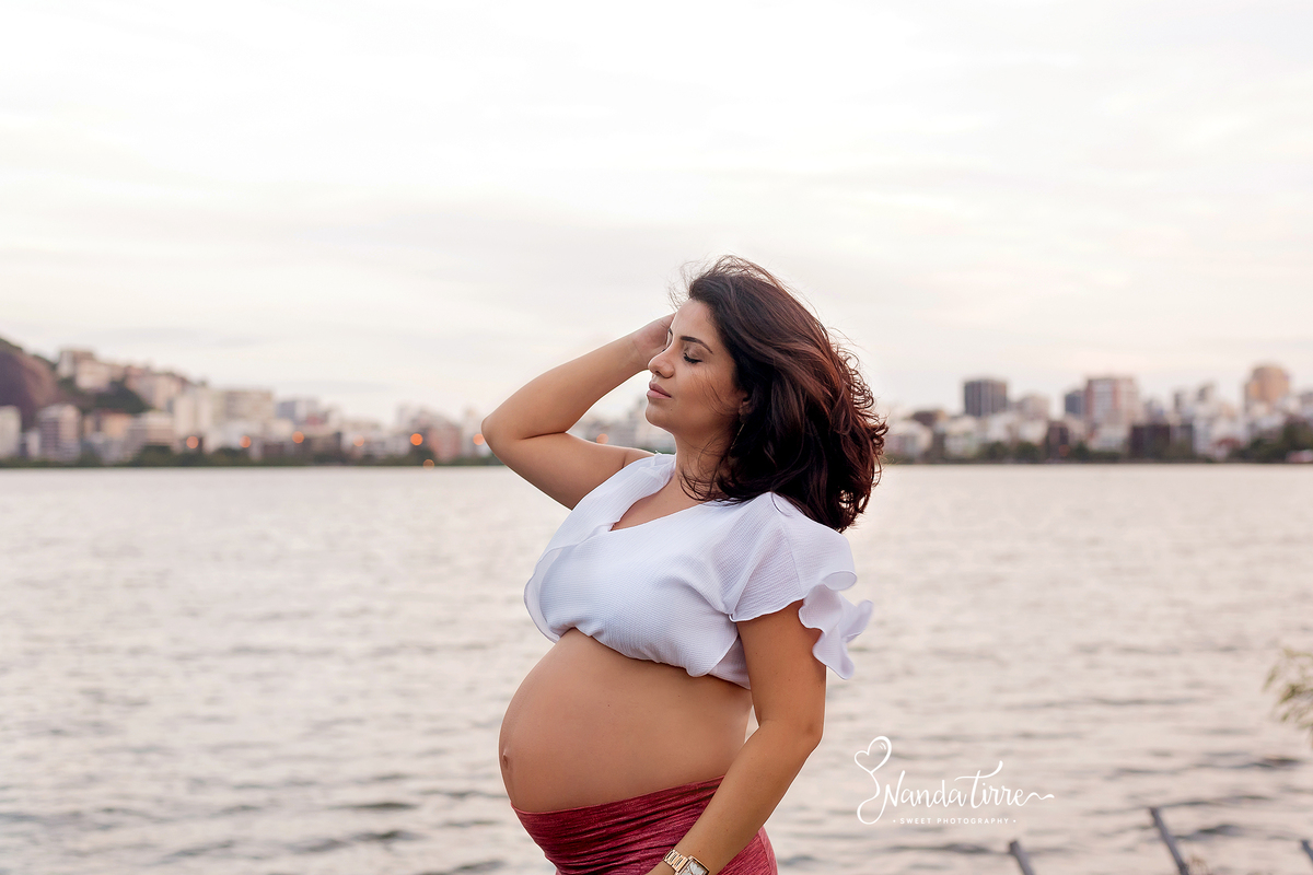 gravida-bebê-baby-fotografia-fotógrafo-foto-book-ensaio-fotográfico-estúdio-nanda-tirre-photo-maternidade-perinatal-cssj-mãe-pai-gravidez-gestante-gestação-rio-de-janeiro-rj-parto-amamentação-photography-photographer-RJ-newborn-recém-nascido